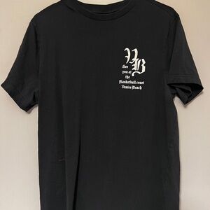 H&M Black Short-Sleeve Tee with White Chest Graphic